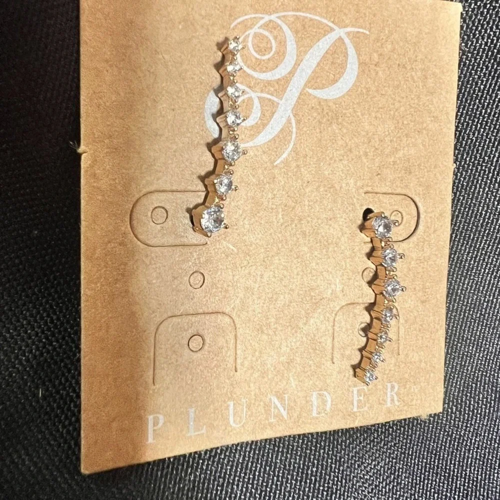 Plunder‎ Set Earrings Necklace White Neutral Charms Texture Boho Eclectic NIB